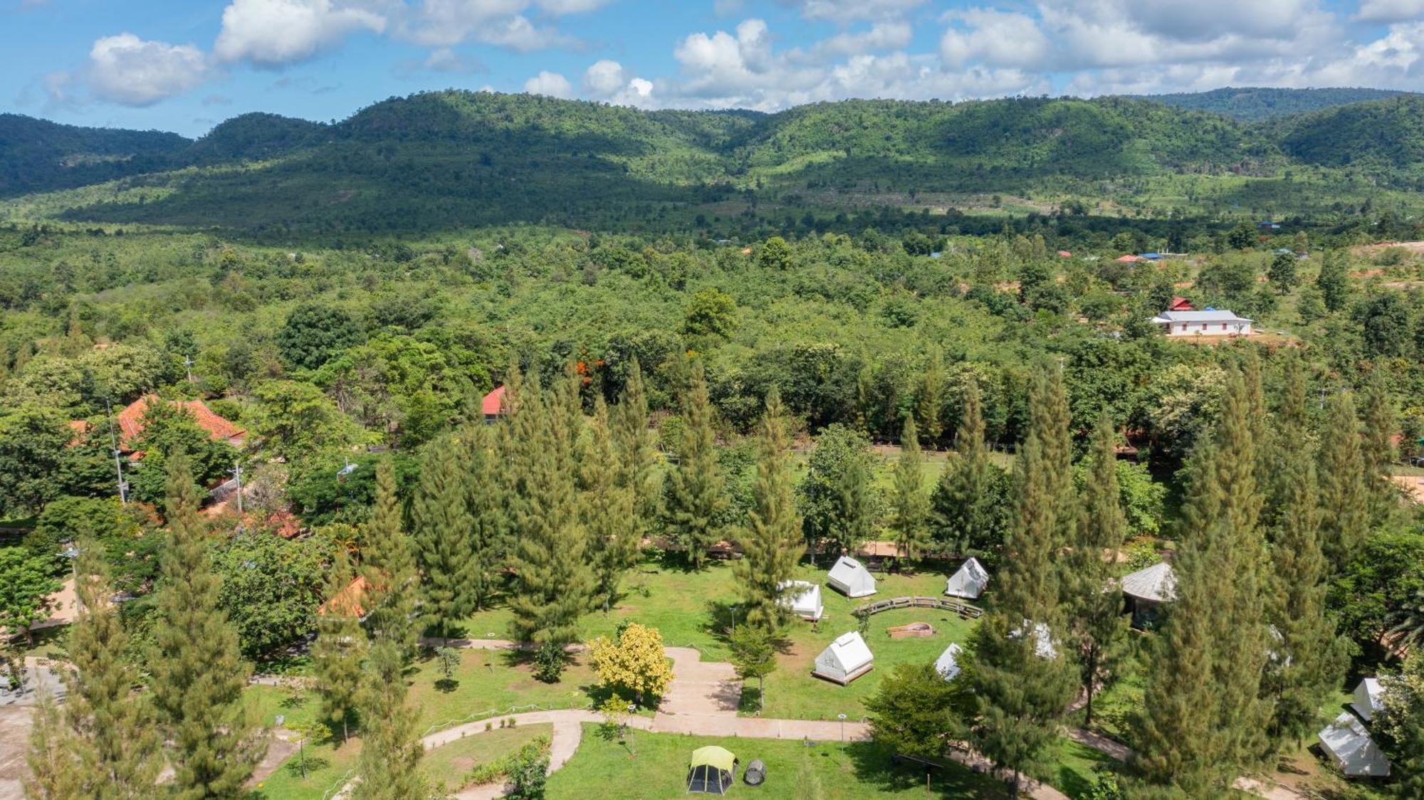 Phum Domnak Domrey Resort Chambok Exterior photo