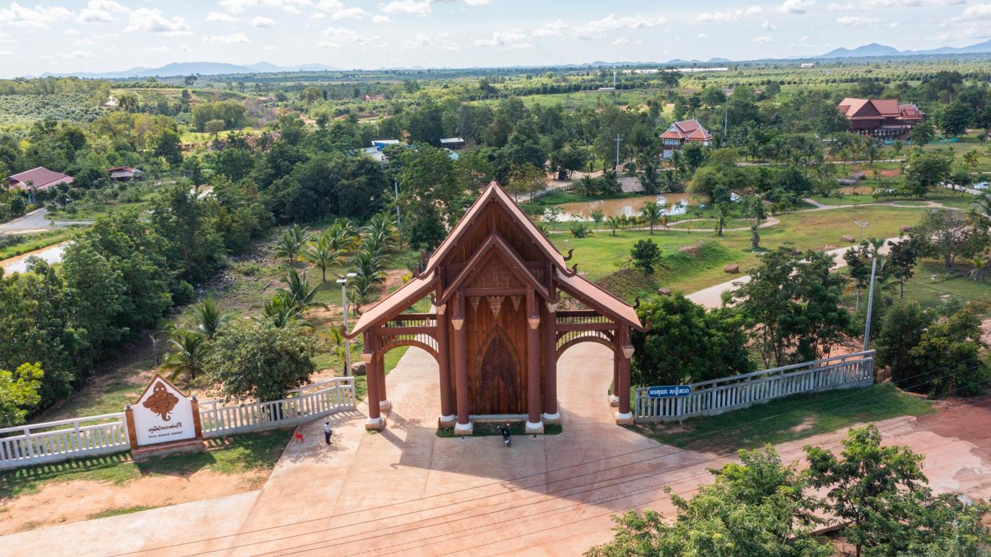 Phum Domnak Domrey Resort Chambok Exterior photo